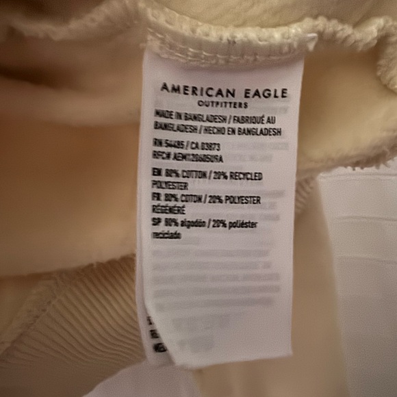 American Eagle Button Shoulder Crew Neck Sweatshirt Butter Yellow - Picture 9 of 9